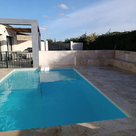 Charmant Studio Avec Piscine Villemoustaussou Exterior photo